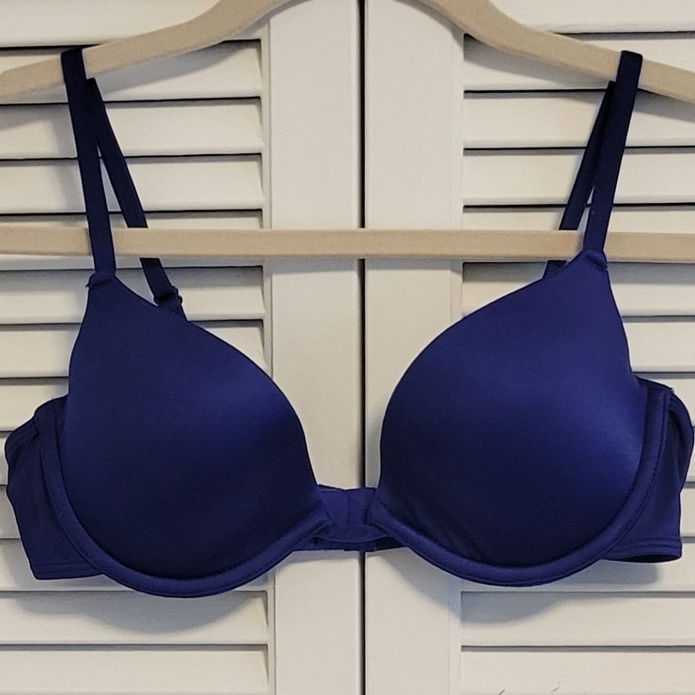 Wonderbra navy underwire padded effect push up bra sz: 34C